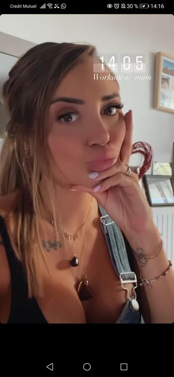 Full leaked Solene feig private photo