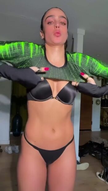 Sommer Ray