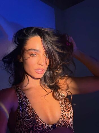 Full leaked Sommer ray page private photo