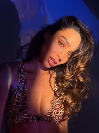 Full leaked Sommer ray page private photo