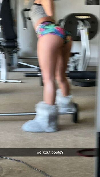 Full leaked Sommer ray private photo