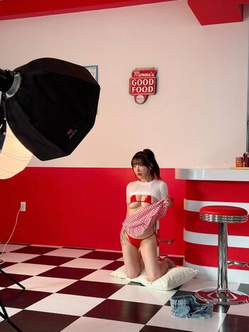 Son Ye Eun