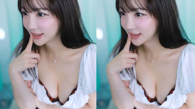 Son Ye Eun