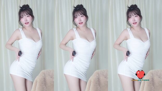 Full leaked Son ye eun page private photo