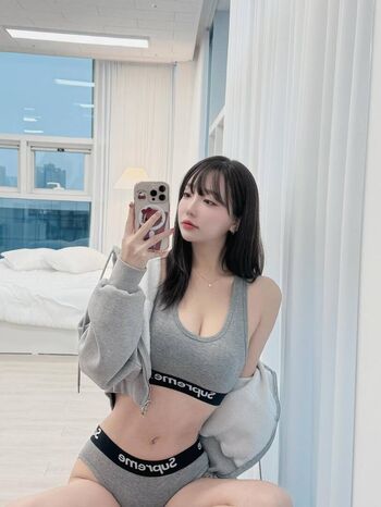 Full leaked Son ye eun private photo