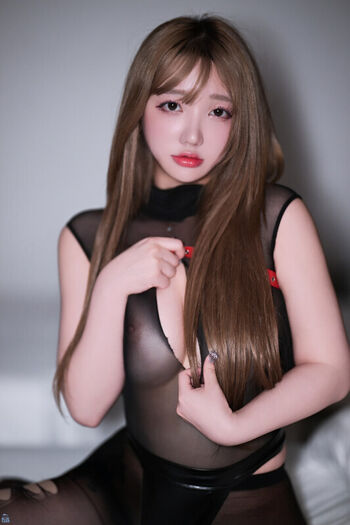 Full leaked Son ye eun page private photo
