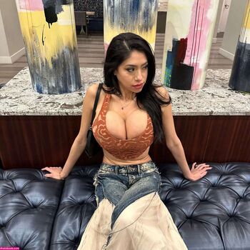 Full leaked Soniaalxis private photo