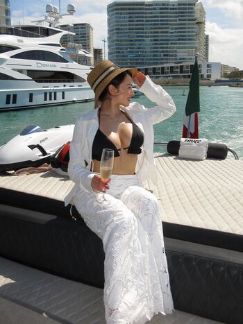 Full leaked Sonialferraro private photo