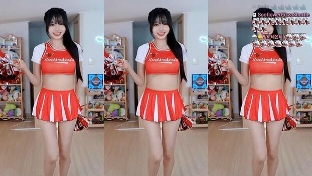Full leaked Sooflower page private photo