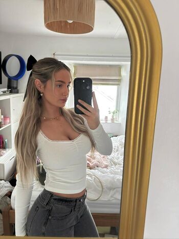 Full leaked Sophbeatrice private photo