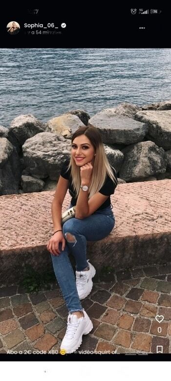Full leaked Sophia private photo