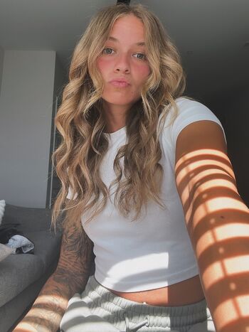Full leaked Sophia condensa page private photo