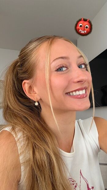 Full leaked Sophia diamond private photo