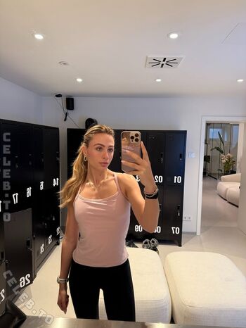 Full leaked Sophia flrsch private photo