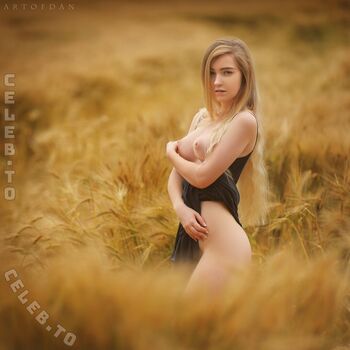 Full leaked Sophia modelgallery page private photo