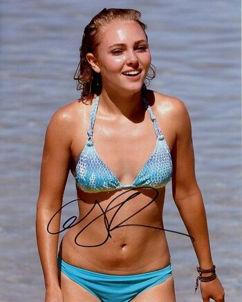 Full leaked Sophia robb private photo