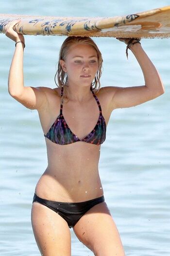 Full leaked Sophia robb private photo