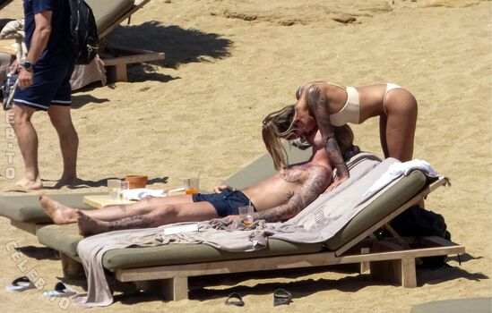 Full leaked Sophia thomalla private photo