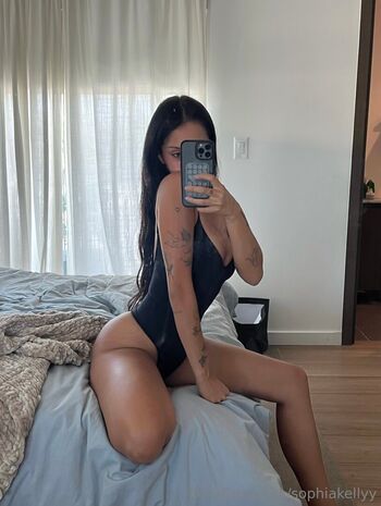Full leaked Sophiakellyy private photo