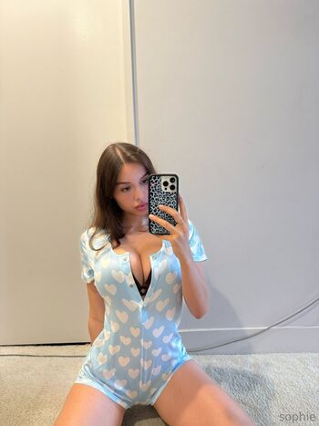 Full leaked Sophie mudd private photo