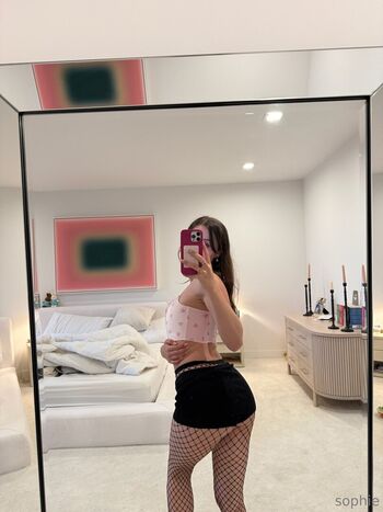 Full leaked Sophie mudd private photo