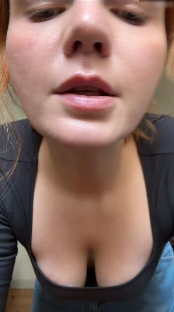Full leaked Sophie passmann private photo