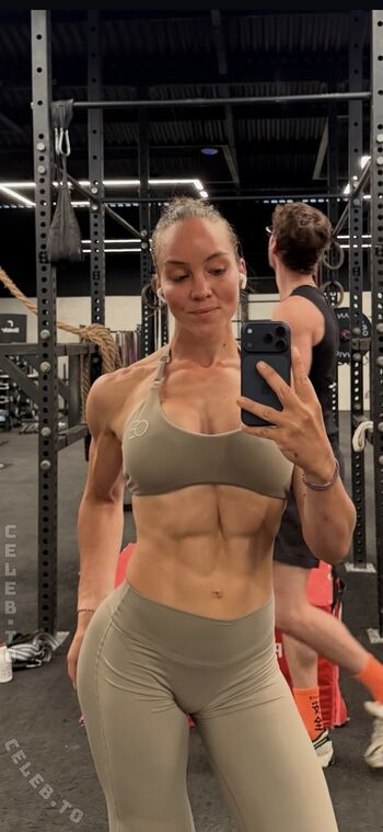 Full leaked Sophie plinke private photo