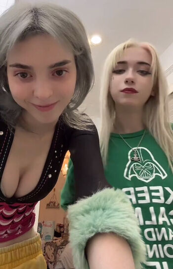 Full leaked Sophie powers private photo