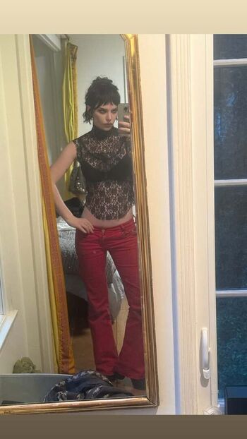 Full leaked Sophie thatcher page private photo