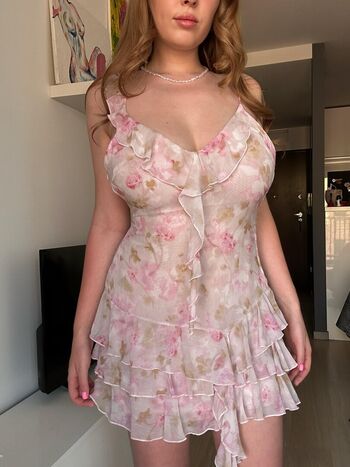Full leaked Sophiebloom private photo