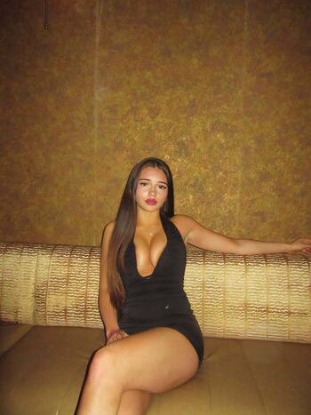 Full leaked Sophiegzzz private photo