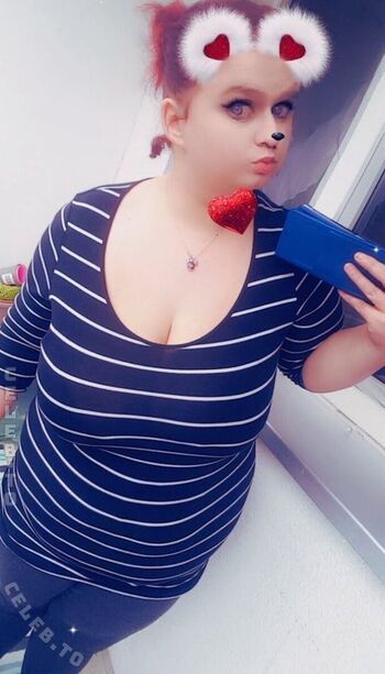 Full leaked Sophieschmande private photo