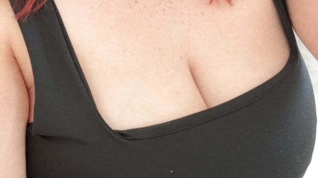 Full leaked Sophiesinx private photo