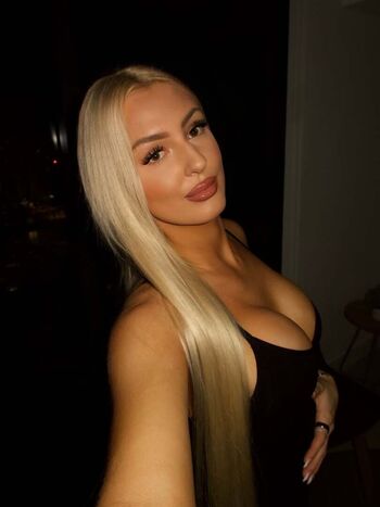 Full leaked Sophiestaar private photo