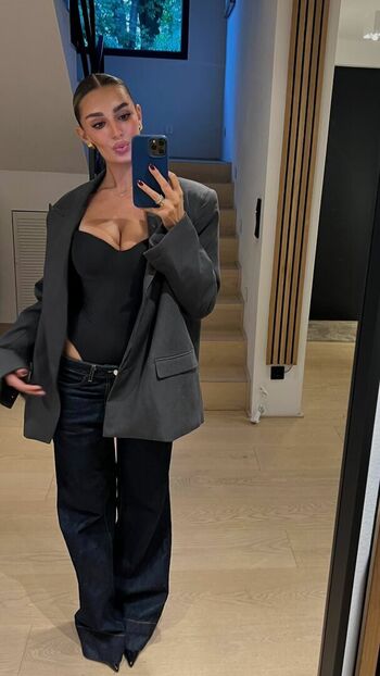 Full leaked Sophiieengel private photo
