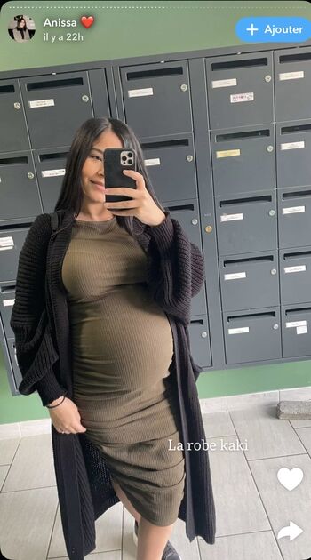 Full leaked Soukaina twosister private photo