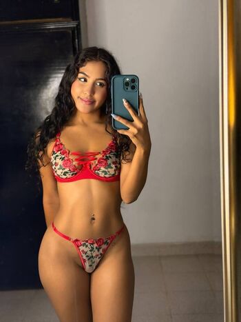 Full leaked Soyalejandraof private photo