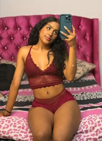 Full leaked Soyalejandraof private photo
