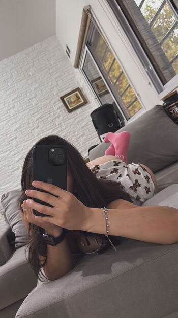 Full leaked Soynela private photo