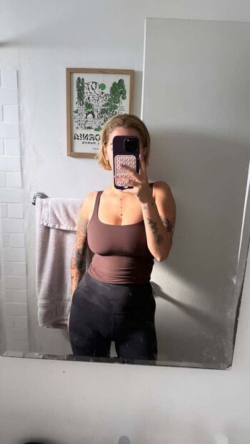 Full leaked Sparkiful private photo
