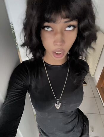 Full leaked Speedy private photo