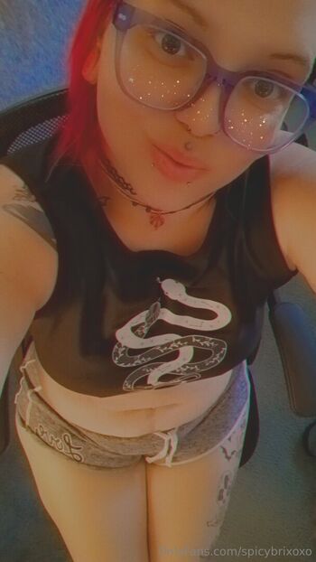 Full leaked Spicybrixoxo private photo