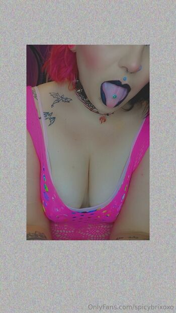 Full leaked Spicybrixoxo private photo
