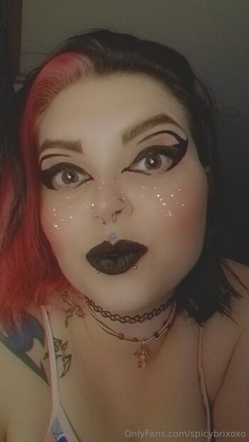 Full leaked Spicybrixoxo private photo