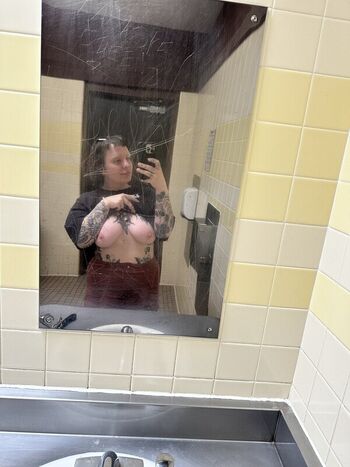 Full leaked Spicyriss private photo