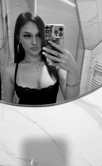 Full leaked Spontiali private photo