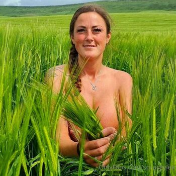 Full leaked Spruceylea private photo