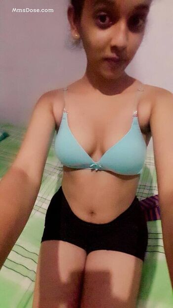 Full leaked Sri lanka private photo