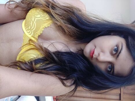 Full leaked Srishti sharma page private photo