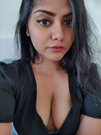 Full leaked Srishti sharma private photo